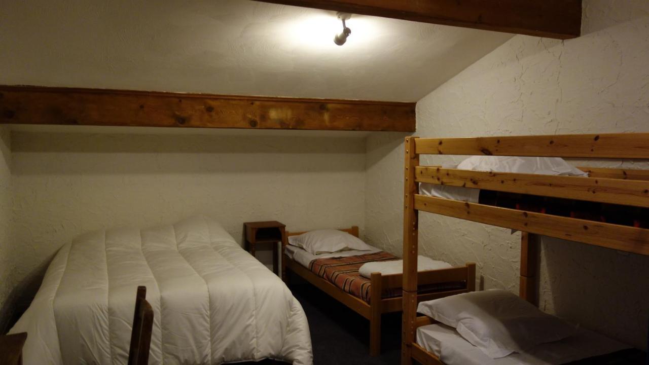 Hotel Les Gentianes La Morte Zimmer foto